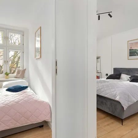 Family Near The In By Renters Апартаменти