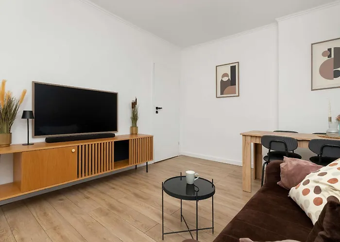 Family Near The In By Renters Apartament *